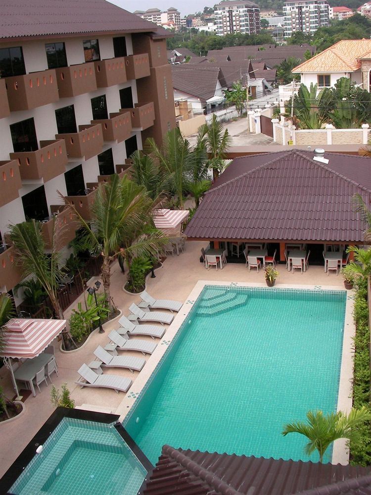 Cocco Resort Pattaya Exterior photo